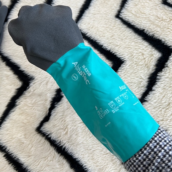 Gloves with high cuff and soft interior perfect for gardening - Picture 6 of 7